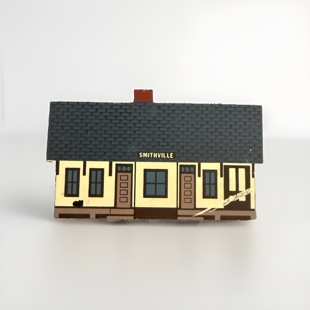 Vintage 1988 The Cats Meow Smithville Ohio Passenger Train Depot Signed